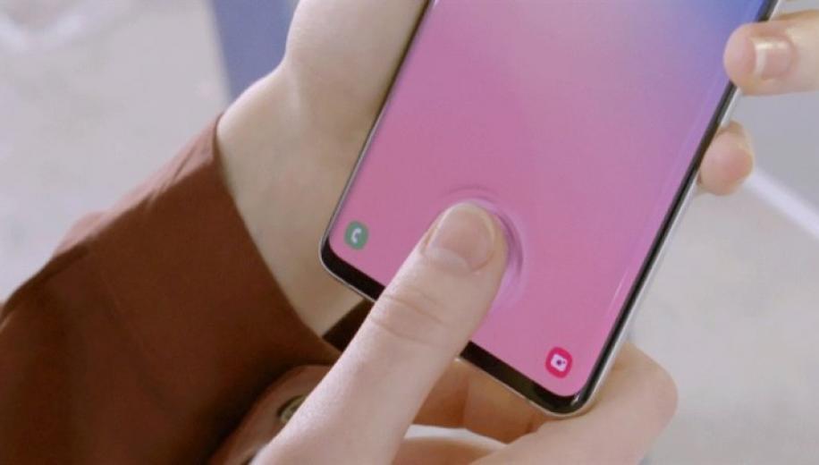 Samsung Galaxy S10 bug unlocks phone for anyone