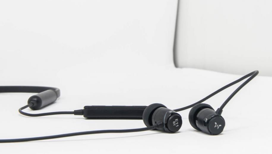 SoundMagic E11BT Bluetooth Earphone Review 