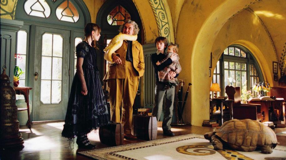 Lemony Snicket's A Series of Unfortunate Events Movie Review