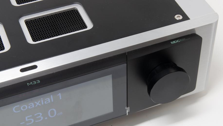 NAD M33 Streaming Amplifier Review 