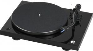 Pro-Ject Debut III S Audiophile turntable takes a bow 